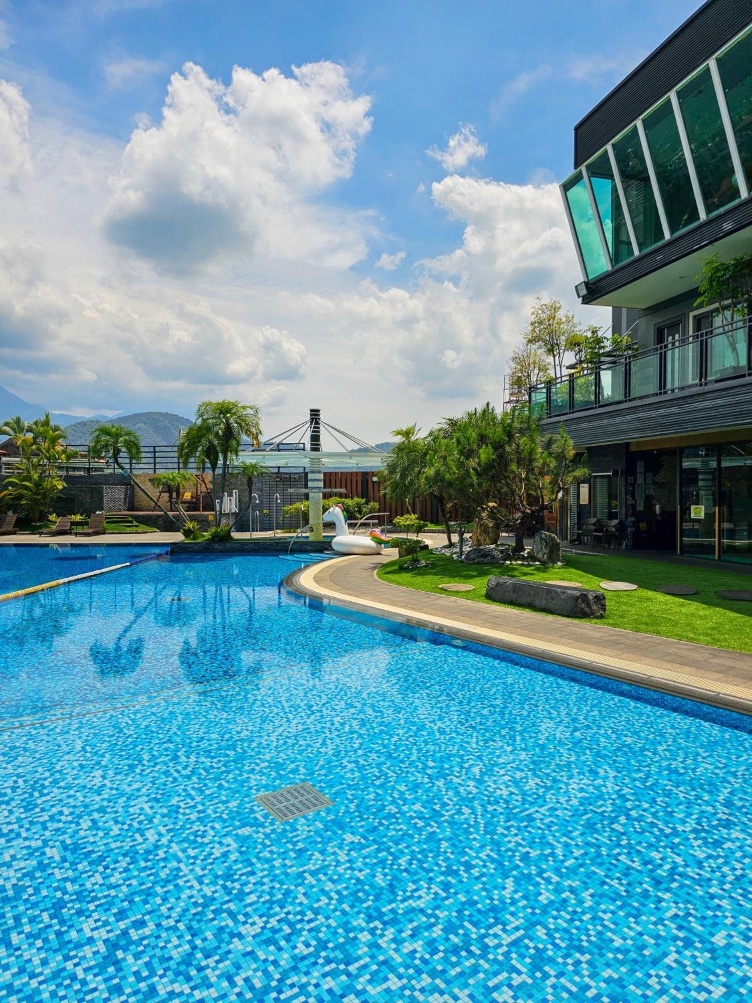 Cheng Wan Grand Hotel Puli Bagian luar foto