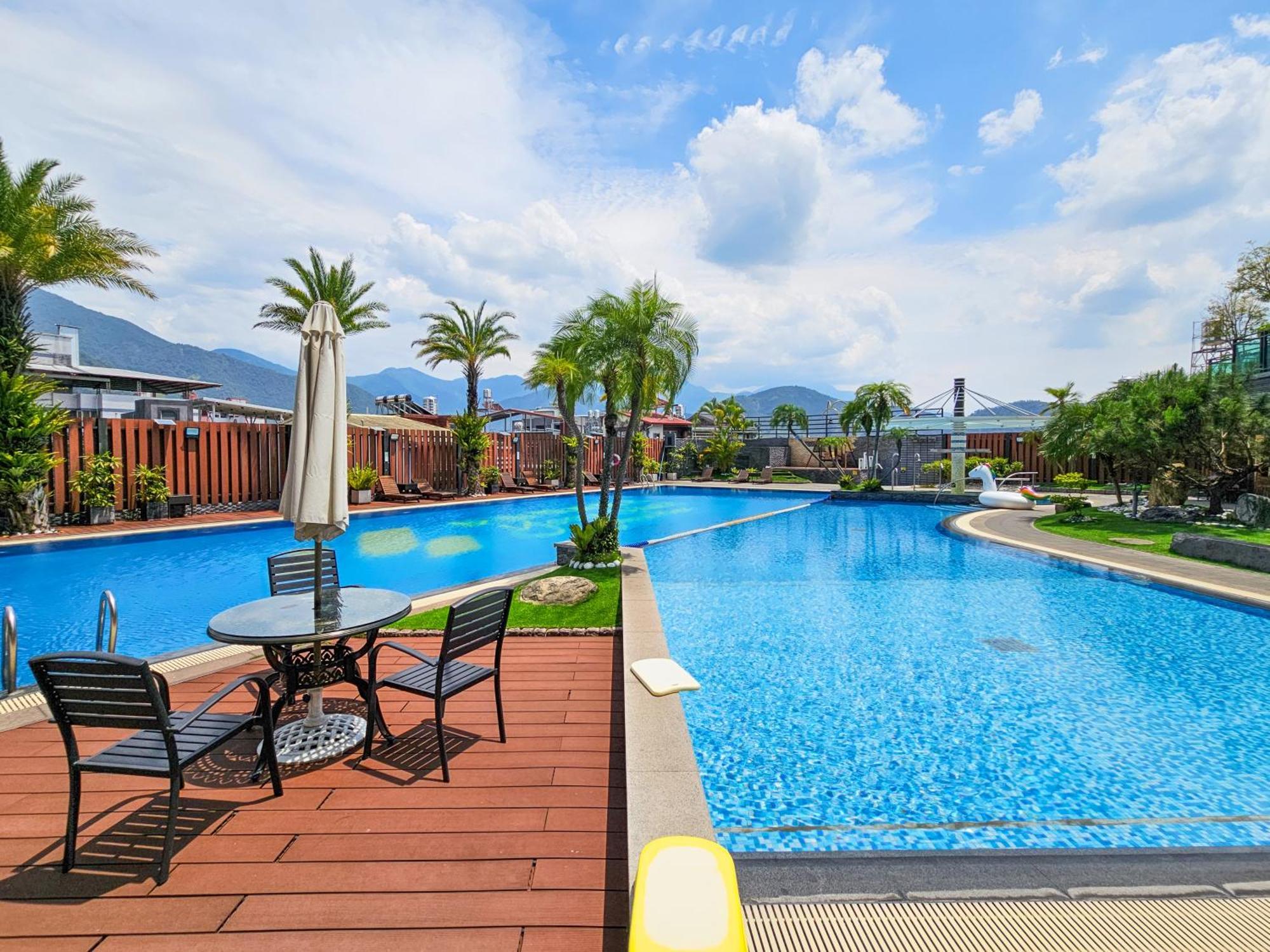 Cheng Wan Grand Hotel Puli Bagian luar foto