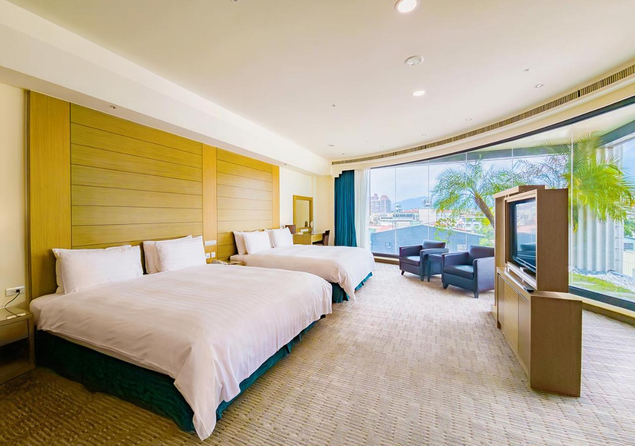 Cheng Wan Grand Hotel Puli Bagian luar foto